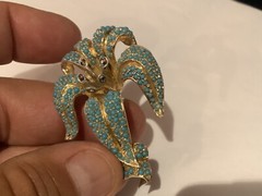 VINTAGE AUTHENTIC SIGNED STERLING SILVER (835) TURQUOISE & MARKASITE FLOWER BROO