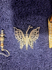 Vintage Costume Jewelry Brooch & Earring Lot 6 Pieces , Estate Find