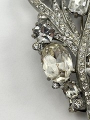 Vintage Eisenberg Original Clip W/ Clear Rhinestones