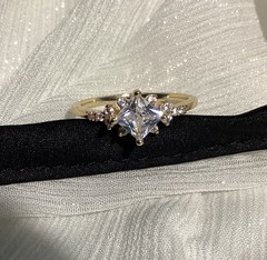 🌸Elegant Vintage or Antique Style Princess Cut Petite Cz Diamond band