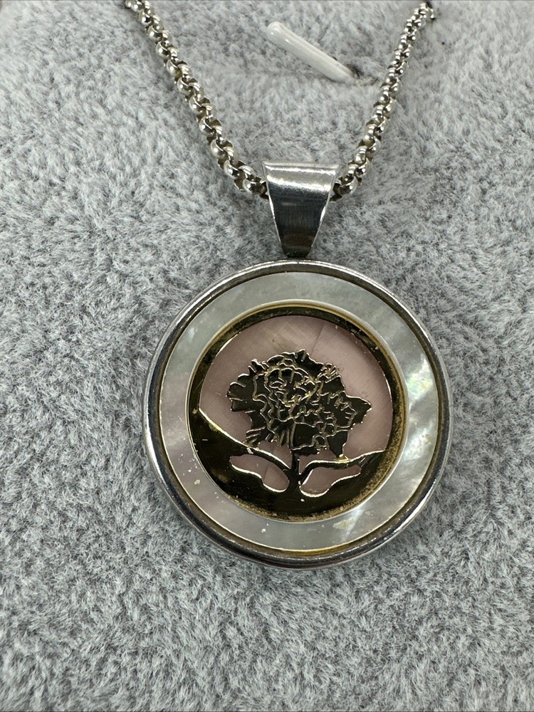 ESTER MOTHER PEARL 14K GOLD ACCENTS JANUARY FLOWER CARNATION 925 SILVER NECKLACE