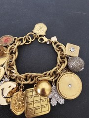 John Wind Maximal Art Bracelet Charm 15 Charms Chunky Gold Plated Vintage