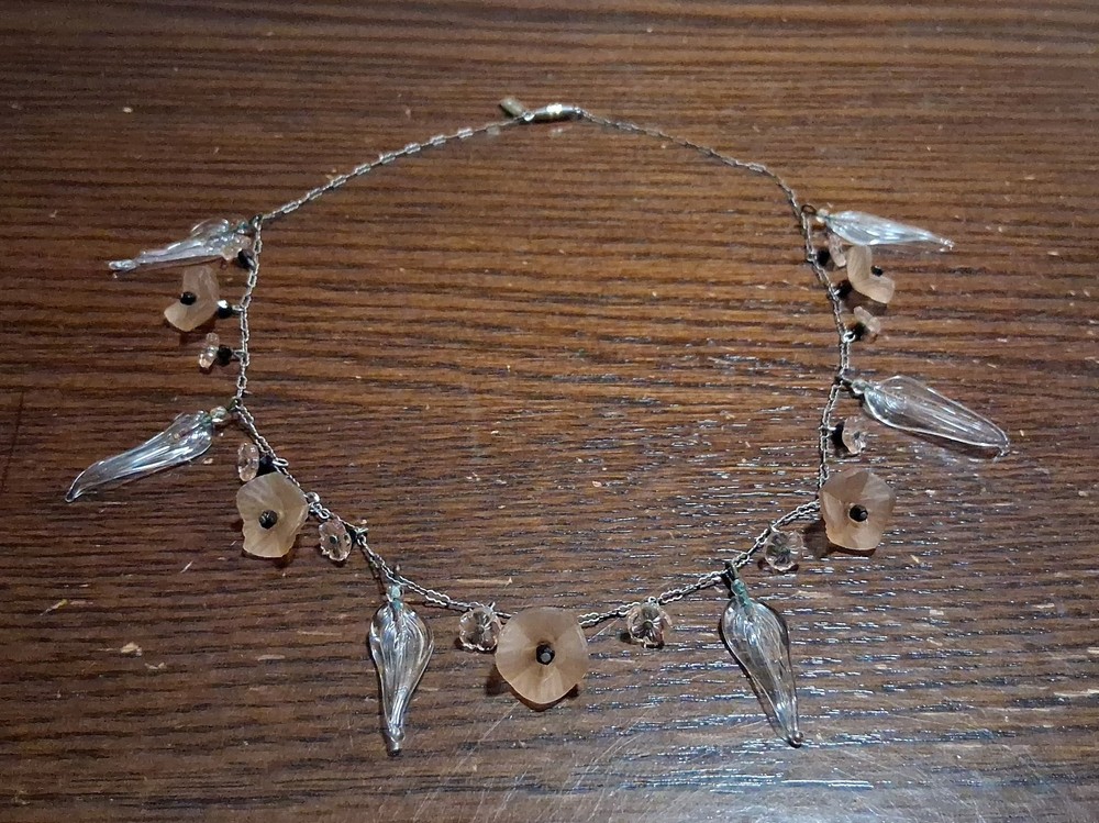 Vintage New York “Gold Dust” Glass Flower & Leaf Necklace REPAIRED See Pics/Desc