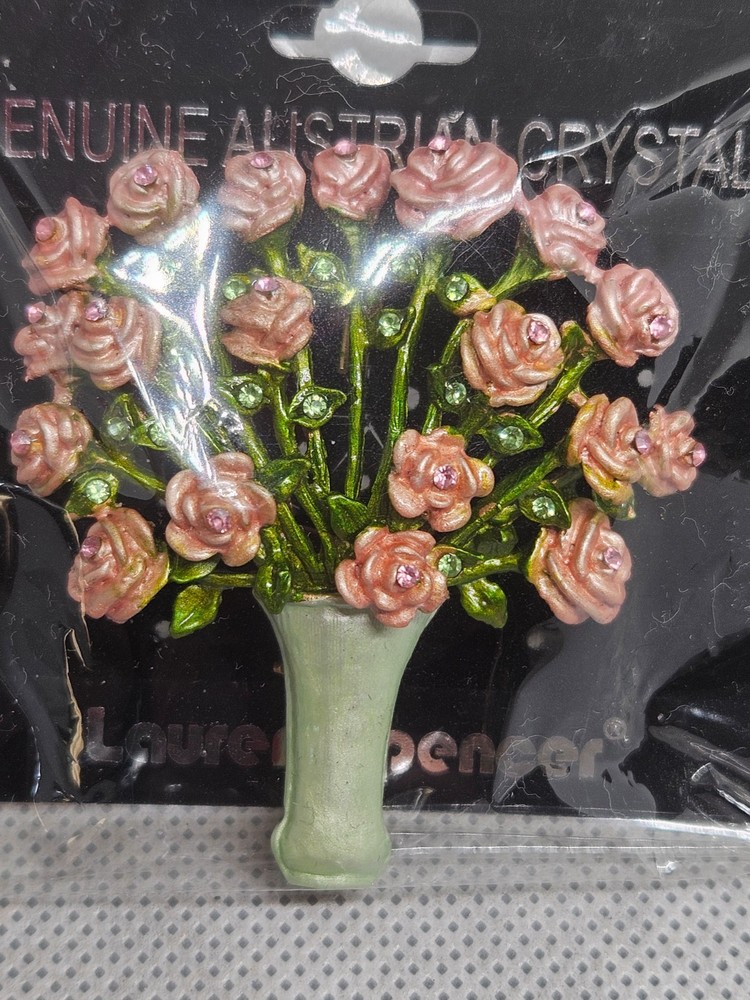 VINTAGE ENAMEL RHINESTONE PINK ROSE FLOWER BOUQUET VASE BROOCH PIN SIGNED