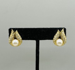 Vintage Gold Tone Rhinestone Faux Pearl Clip On Dangle Drop Statement Earrings