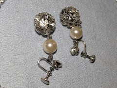 VINTAGE RHINESTONE NECKLACE & DANGLE SCREW ON EARRINGS SET RETRO GLAMOROUS
