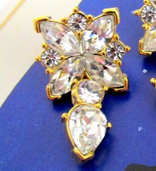 Vtg Runway MONET 80s GP Floret w Icy Swarovski Crystal Dangle Earrings Posts Exc
