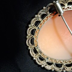Vintage Italian Shell Cameo Brooch Pendant Gold Wash Over 800/835 Silver