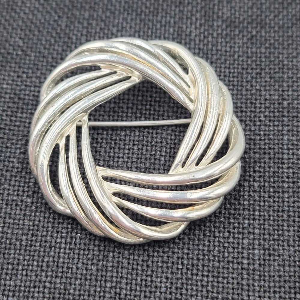 Vintage Open Work Swirl Wreath Brooch Silver Plated 1.75 in