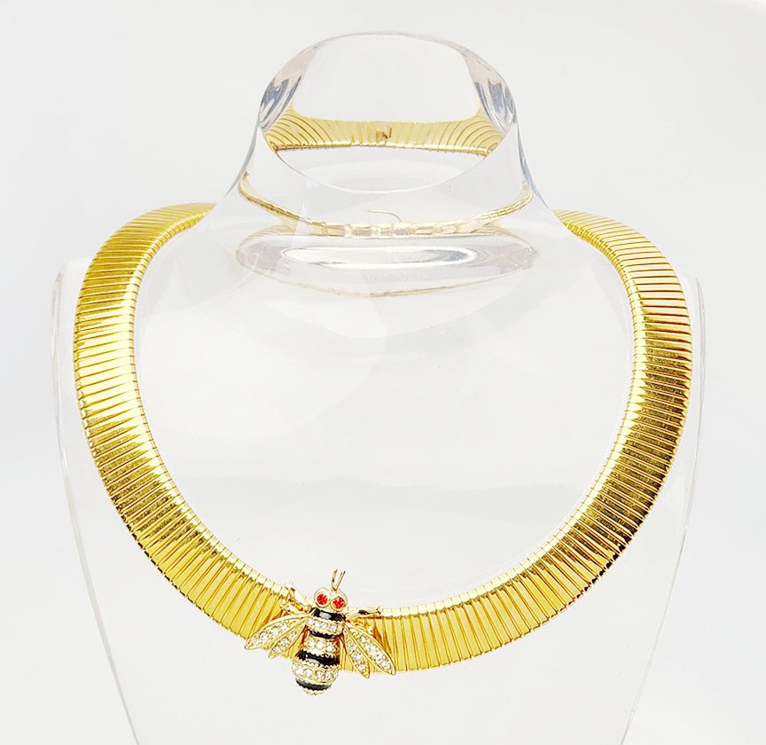 MMA Russian Collection gold tone snake chain sliding bee insect pendant necklace