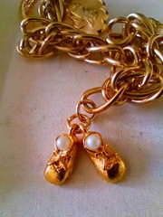 Vintage MIXED JEWELRY LOT EARRINGS,PIN,BRACELETS