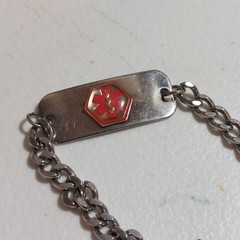 Vintage Diabetic Medical Alert Identity ID Chain Bracelet Silver Tone
