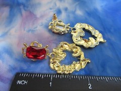 Beautiful Medieval Golden Hearts Earrings RED Glass Stone HEARTS Statement NWT