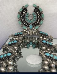 Elegant Vintage Silver Alloy Squash Blossom Statement Fleur De Lis Spider Faux