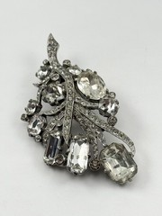 Vintage Eisenberg Original Clip W/ Clear Rhinestones