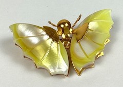 Vtg Gold Tone & Yellow Winged Butterfly Brooch, Approx. 1″ Long and 1.75″ Wide