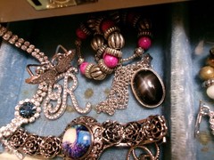 VTG~NOW Estate Jewelry Box +Lot UNTESTED~FASHION~2 lbs+ & Some 925 Sterling