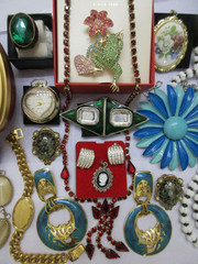 Vtg/Now/Deco/Jewelry Lot Locket Cameo 925 Box CROWN TRIFARI SWISS MONET+s/Signed
