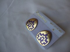 VINTAGE SAMUEL HUANG DESIGNER CLOISONNE RETRO ABSTRACT PURPLE ENAMEL EARRINGS