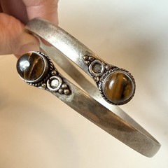 Ethnic Tiger’s Eye Gemstone Silver Tone Adjustable Cuff Bracelet / Arm Band 9.5”