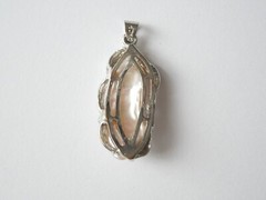 Pendant Pearl & Gemstone Colorless Metal Silver Tone 3.1 g / 3.3 x 1.3 cm