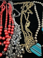 Vintage Lot Of 5 Costume Jewelry Necklaces