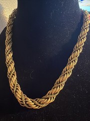 RARE VINTAGE SIGNED MONET THICK GOLD TONE BRAIDED NECKLACE Lovely Old Pawn J
