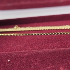 ESTATE Vintage Ferarri 18KT Gold Shield Chain & Bracelet Set in Original Box