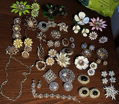 Large Lot Of Vintage Sarah Coventry Jewelry All Signed