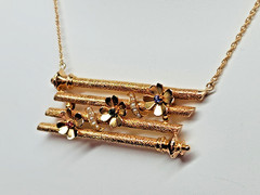 UNIQUE & Pretty 14k Textured & Floral 4 Bar Simulated Gem Pendant 17.5″ Necklace