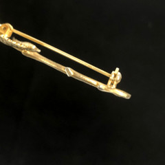 vintage long stem rose brushed gold tone enamel painted brooch 2.5 inches