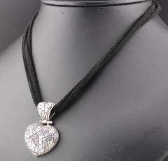 Sterling Silver Southwestern 1 5/8″💖Heart Pendant 16″ Black Leather Necklace