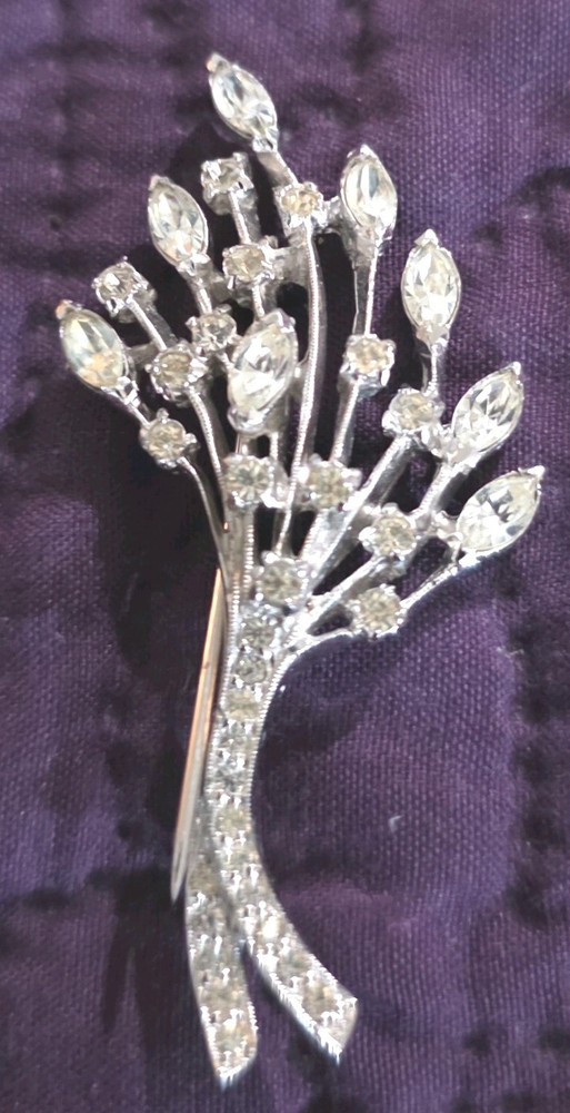 Vintage Tree Shaped Brooch With Clear marquise cut Diamante Crystals.