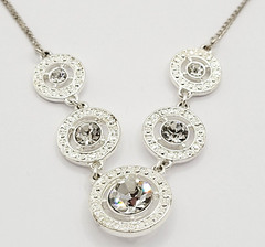 Avon NRT Professional Sparkling Rhinestone Silver Tone Metal Vintage Necklace