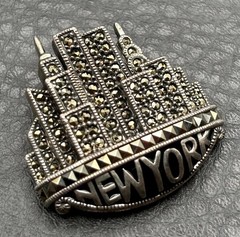 VTG Judith Jack Sterling Silver Marcasite New York Twin Towers Skyline Brooch
