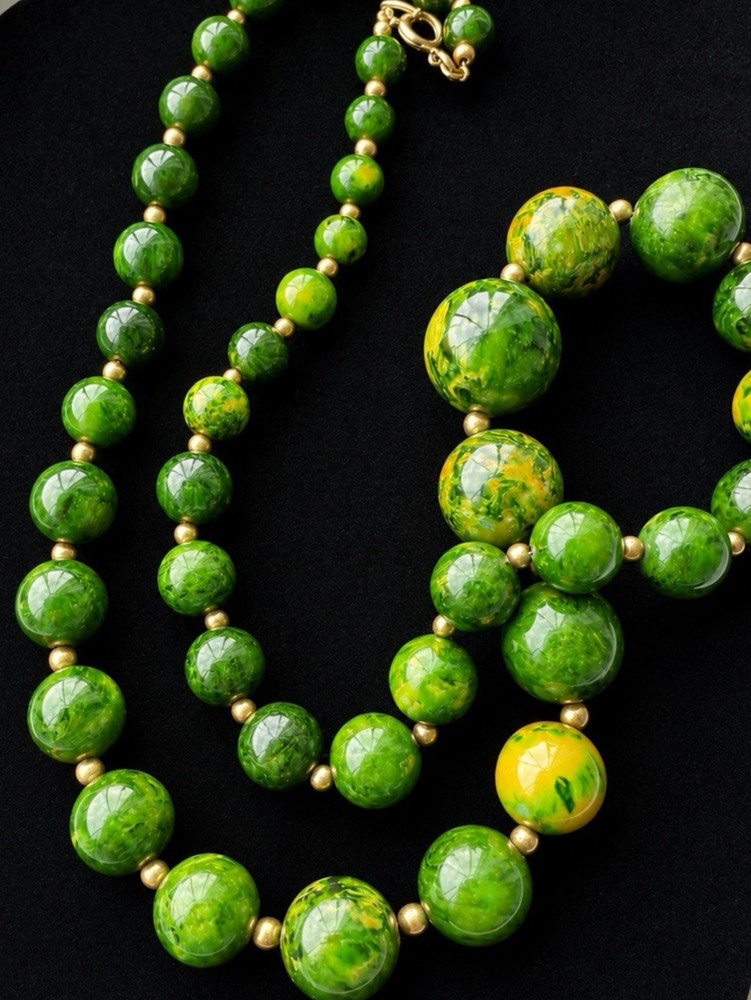Vintage Bakelite Catalin Chunky Boho Necklace 27” 76.9g Tested Green Beads Deco
