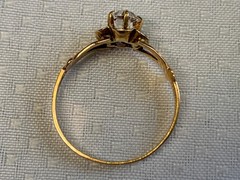 Vtg 14K Yellow Gold Ring 1.7g Fine Jewelry Size 7 Band Clear Round Stone *READ*