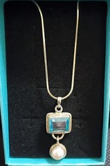 Vintage Silver 925 Genuine Sky Blue Topaz Drop Pearl Pendant Italy 16″ Chain
