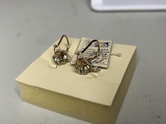 USSR 583 Gold Earrings Garnet Flower Design NOS Soviet Russian Jewelry Tag 4.22g