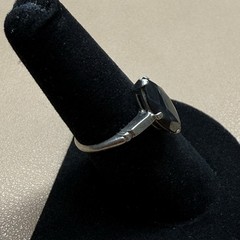 Vintage Sterling Silver Black Stone Ring Size 7.5 Signed (Po Ho Co)