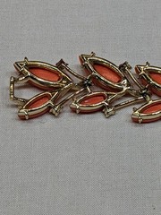 Vintage Thermoset Style Leaf Bracelet Coral Orange Gold Tone Rhinestone ~6.5″