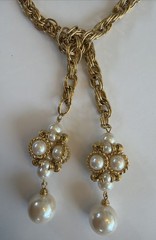 Vintage NWT Marvella Gold-Tone Faux Pearl Necklace Tassle Chain 42″