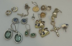 Miscellaneous Vintage Small/Mini Craft Jewelry Lot-Unique Items Charms