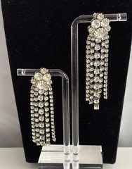 Vintage Sparkling Rhinestone Waterfall Earrings Silver Tone Glamorous Party (02)