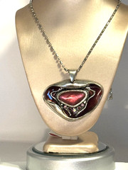 Vintage Unique Salvador Dali Technique Red Jasper 24″ Melt Down Pendant Necklace
