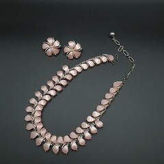 Vintage Kramer Pink Moonglow Thermoset Lucite Necklace Clip Earrings Demi Parure