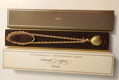 Vintage Avon “Golden Charmer” Perfume Locket Necklace/Bracelet New in box! 1968