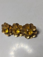 Vintage/ Antique Gold Tone 3 Flower Brooch