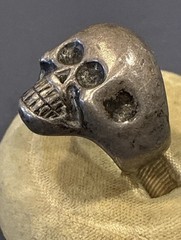 RARE VINTAGE 1940’s-50’s TRUE BIKER BELL TRADING STERLING SILVER SKULL RING