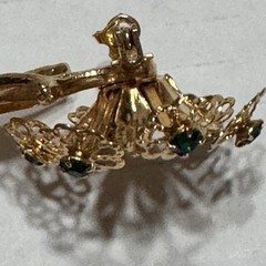 Vtg Green Rhinestone Brooch Pin Gold Tone Open Work Metal Floral Flower Grandma